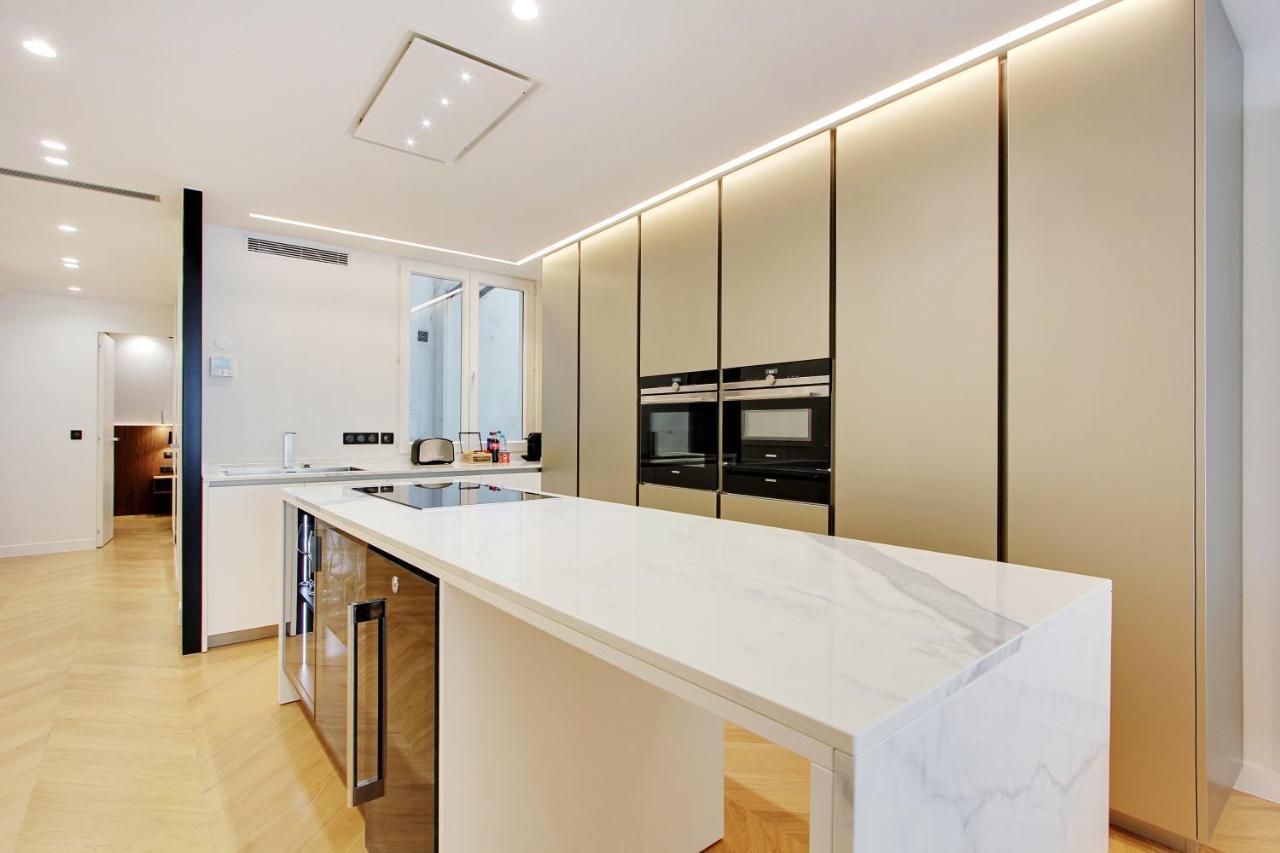 Stunning Apartment With View At The Very Heart Of 巴黎 外观 照片